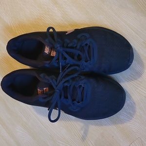 Nike training runners